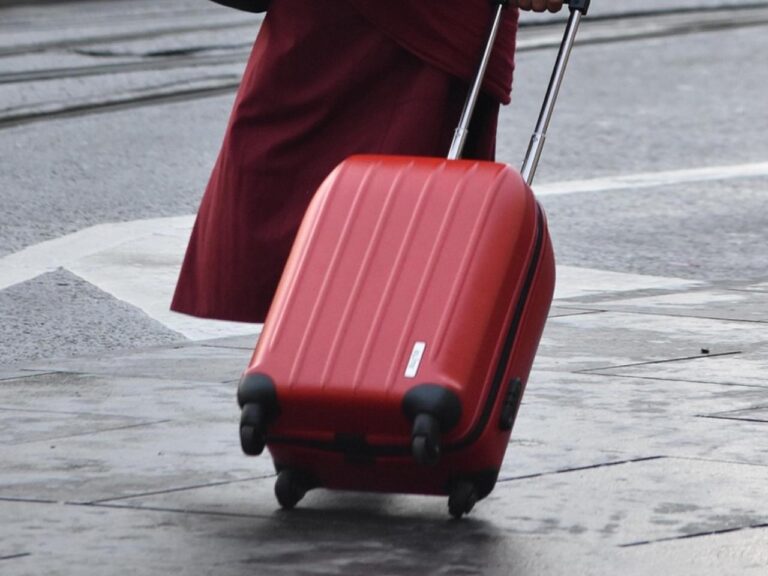 valise pour des vacances en camping